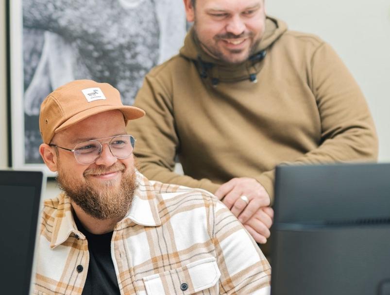 <p>Centraal beheer met <strong>SOTI Connect</strong></p> image